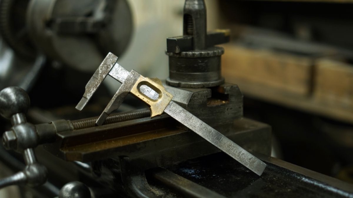 Salt Spray Testing (ASTM B117) Explained for Plated Fasteners